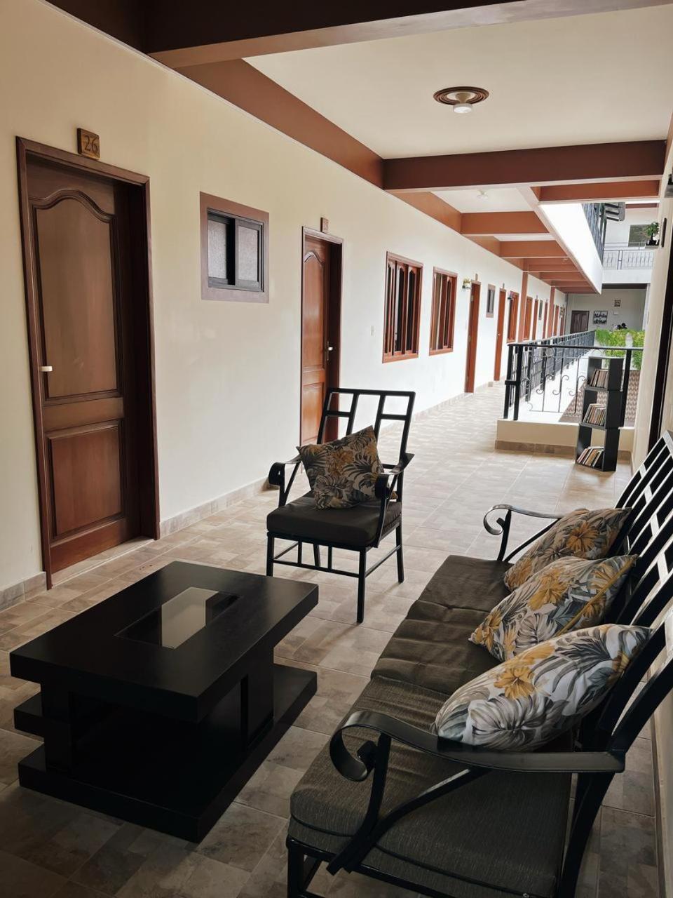 Hostal Dinosaurio Torotoro Екстер'єр фото